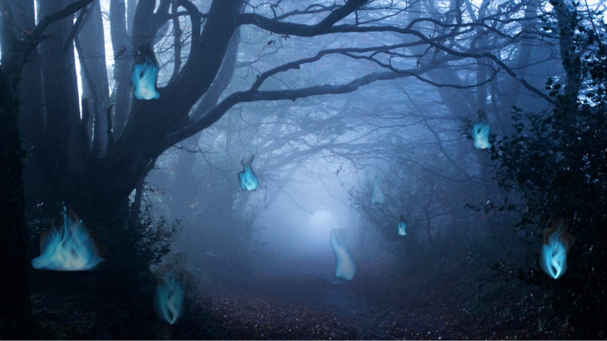Will-o'-the-wisps, the chemical reaction that lights them in cemeteries discovered: from legends to microlightning