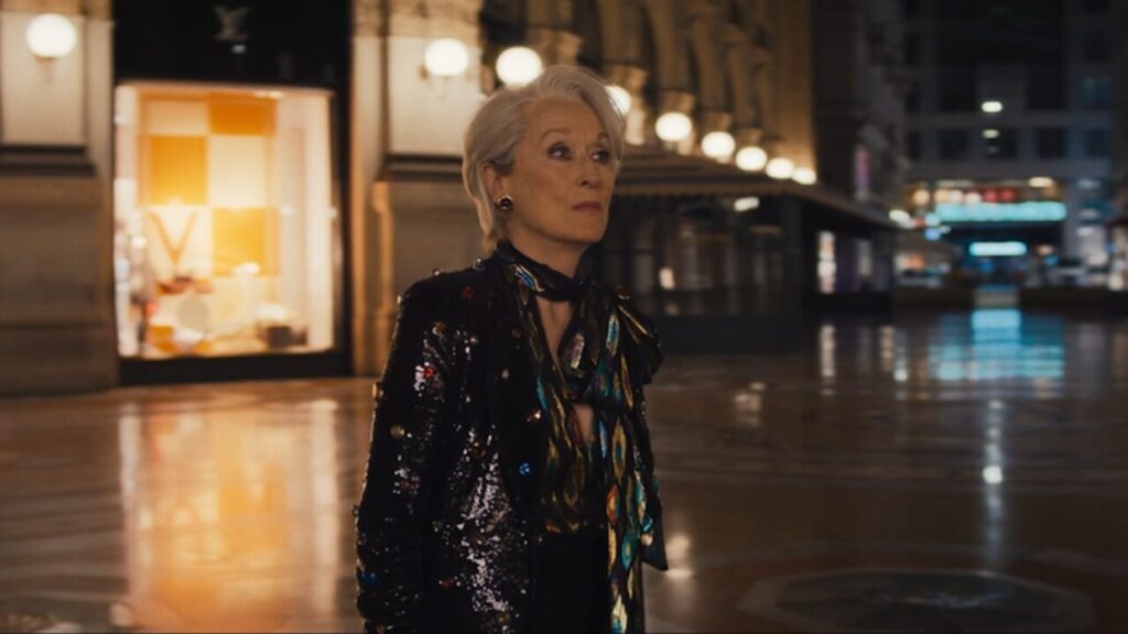 "The Devil Wears Prada 2" it is a more necessary film than the first. Yet it risks being less understood