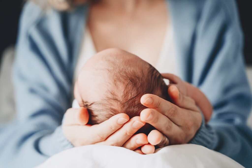 The fontanel on the head of newborns is a soft part of the skull: when it closes and what it is used for