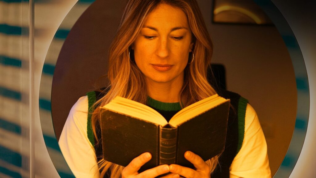In Italy we read less and less, only 35% finish a book a year: why and the effects of reading