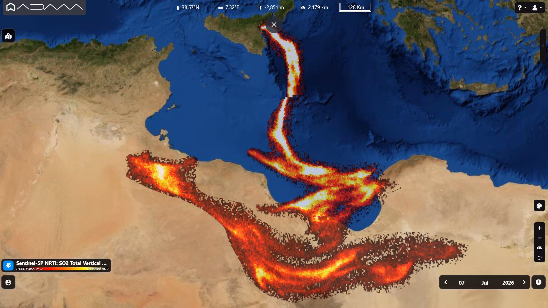 Etna eruption, the plume of sulfur dioxide reached North Africa: the satellite photo
