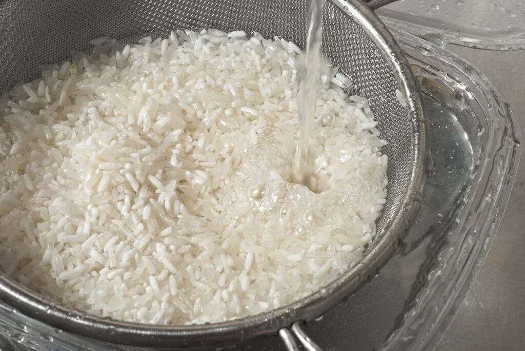 Should rice be washed before cooking? What EFSA and FDA say about arsenic and starch