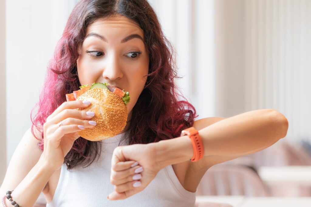 Eating slowly can facilitate digestion and increase satiety: the role of chewing