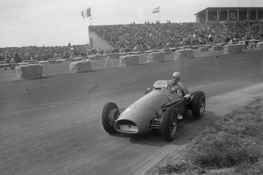 Alberto Ascari, the last Italian F1 world champion: Antonelli could break 73 years of waiting