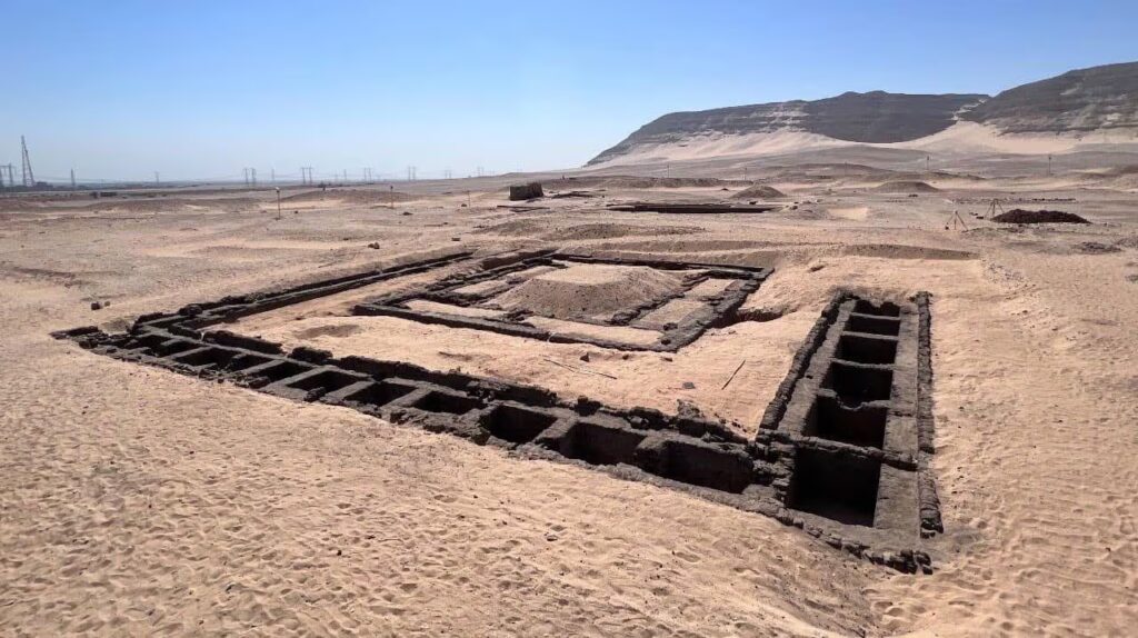 Before Cleopatra, Meretneith may have been Egypt's 1st pharaoh: what the lost seals reveal