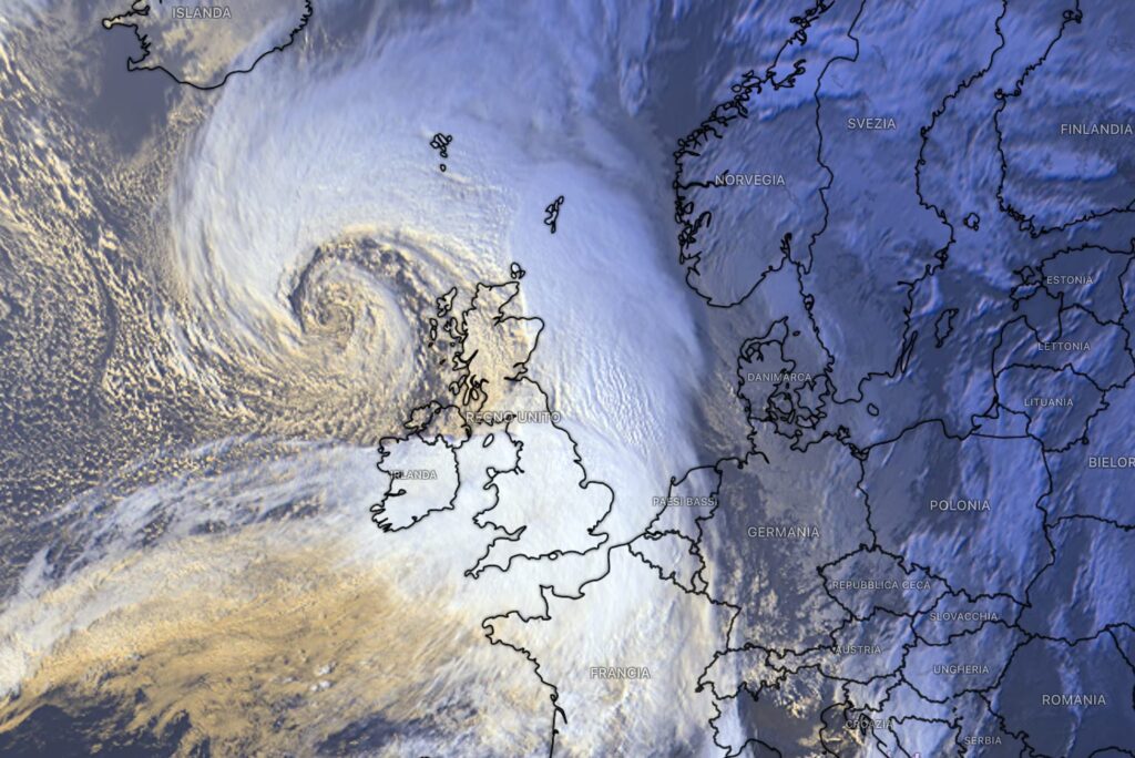 Storms Austen and Boelo in Europe, haywire transport, blackouts and winds of 135 km/h: forecast in Italy